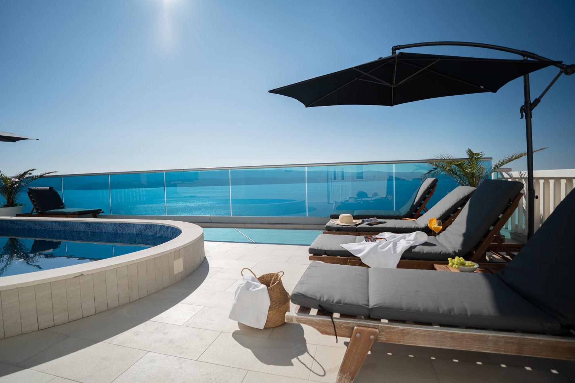 Sunny Hill Apartments With Rooftop Pool Čelina Exterior foto