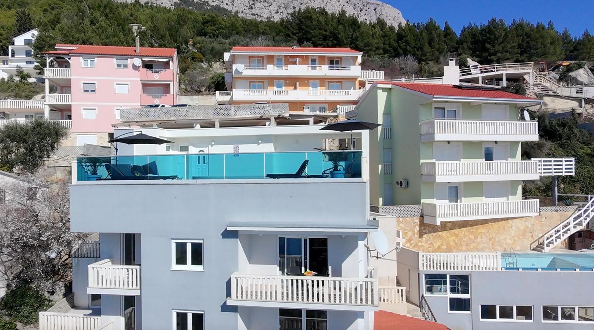 Sunny Hill Apartments With Rooftop Pool Čelina Exterior foto
